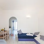 αλέα * Νάουσα